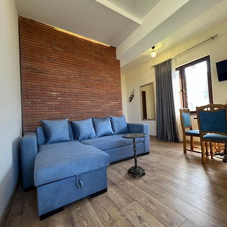 Wine Hills Otel Tiflis Dış mekan fotoğraf