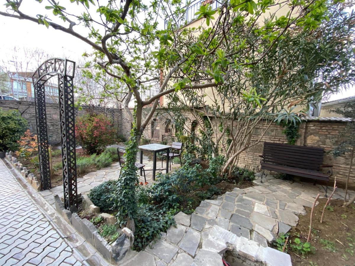 Wine Hills Otel Tiflis Dış mekan fotoğraf