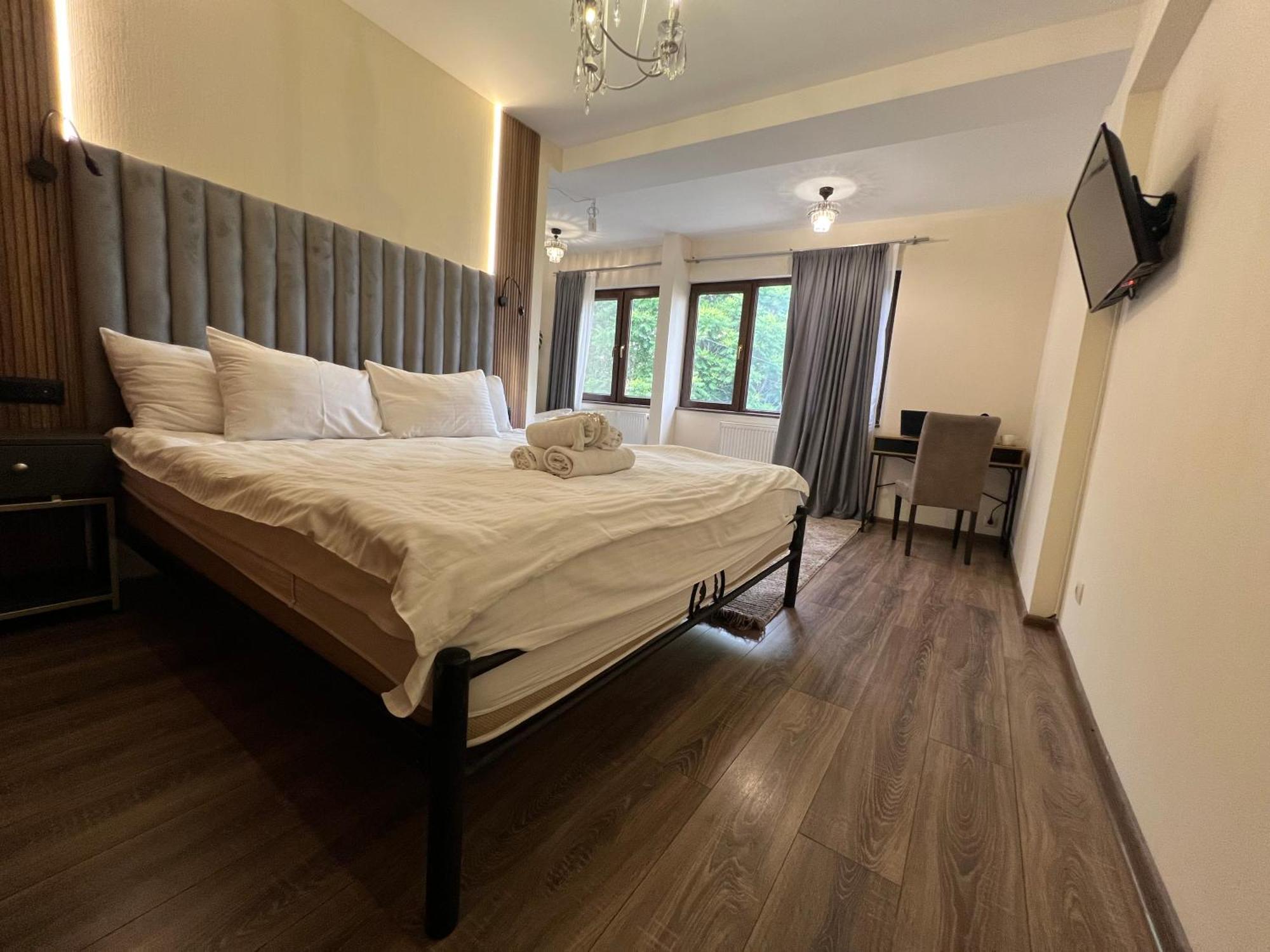 Wine Hills Otel Tiflis Dış mekan fotoğraf