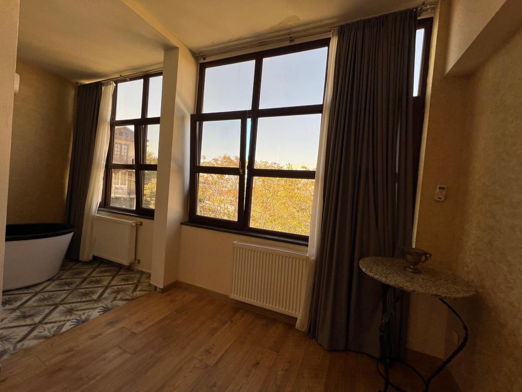 Wine Hills Otel Tiflis Dış mekan fotoğraf